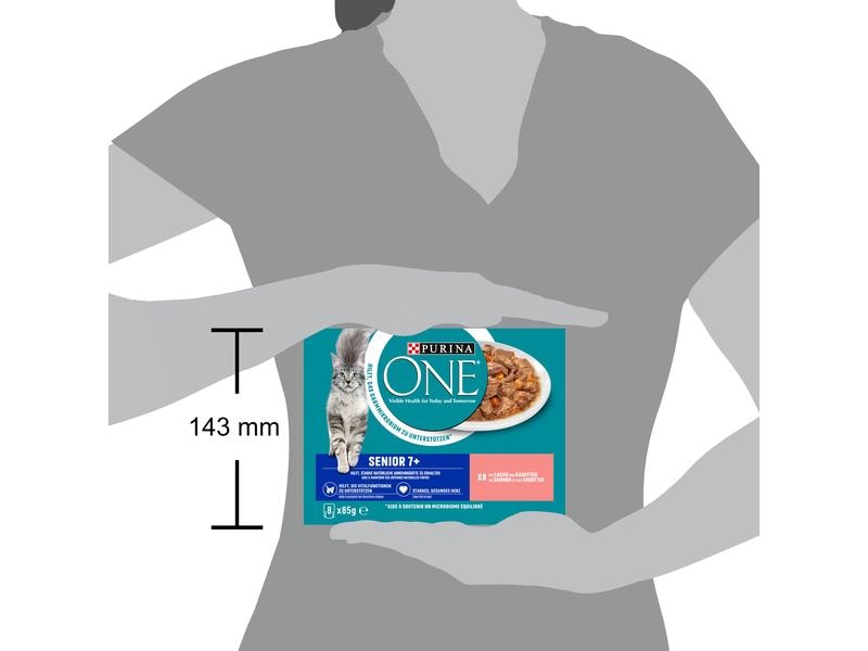 Purina ONE Nassfutter SENIOR 7  in Sosse Lachs/Karotten,8 x Alleinfuttermittel für Katzen im Alter von 7 Jahren und älter