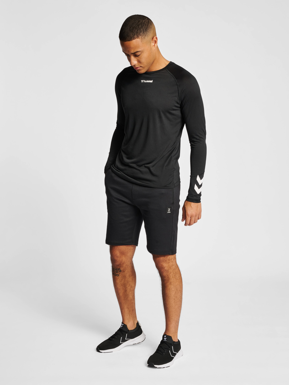 hmlMT INTERVAL SHORTS