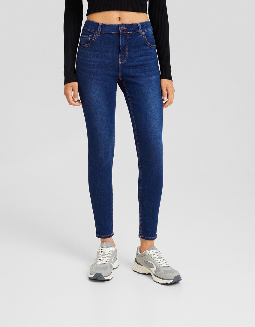 calça jeans skinny push-up