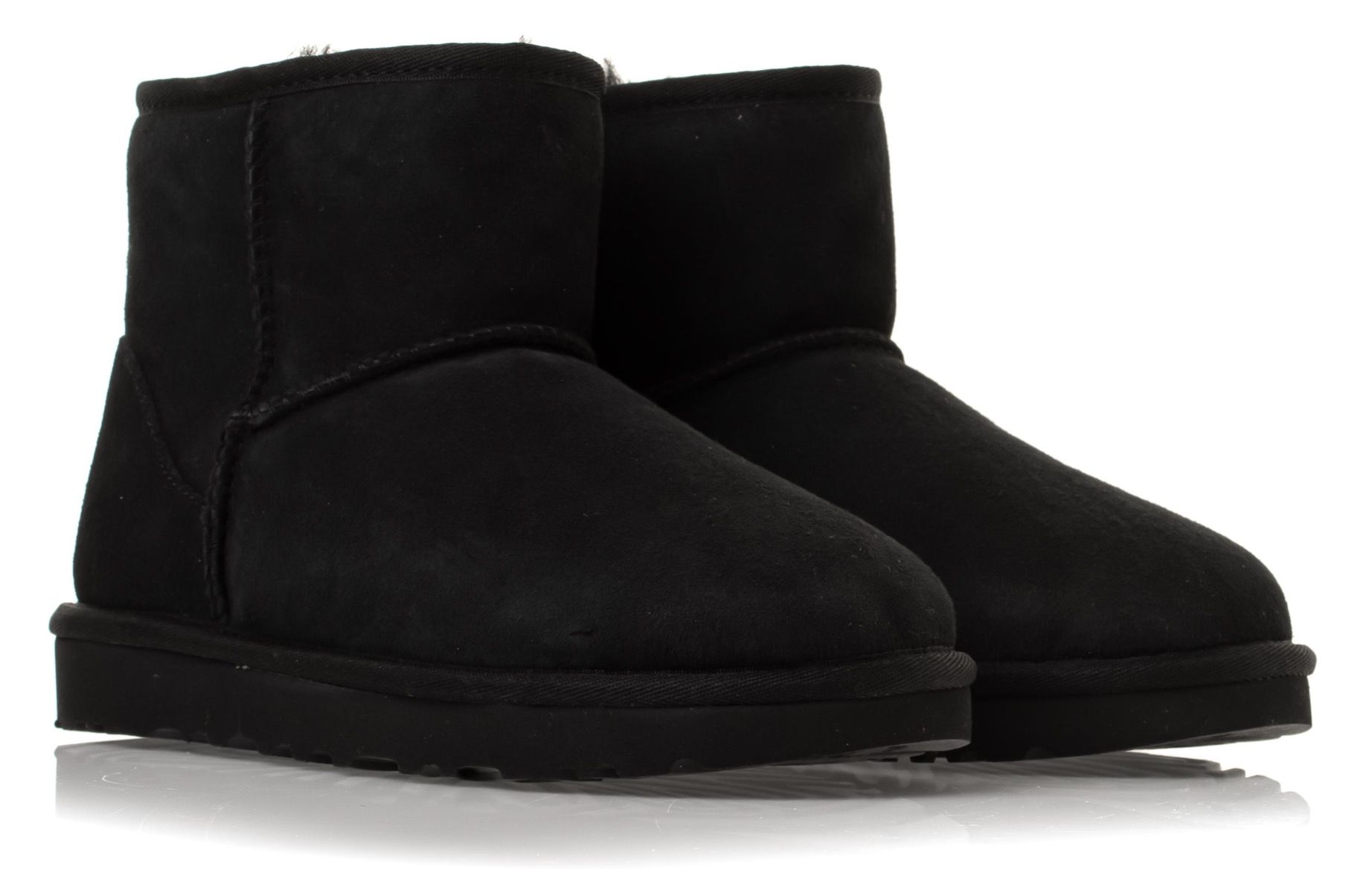 UGG Classic Mini II