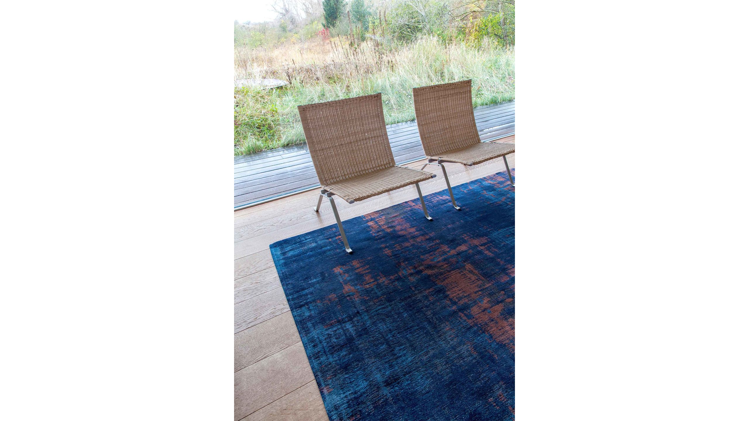 Vloerkleed Sunset Blue 9211 Venetian Dust  | Louis de Poortere