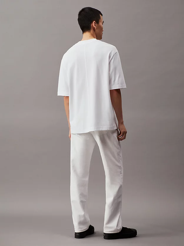 Camiseta oversized com monograma