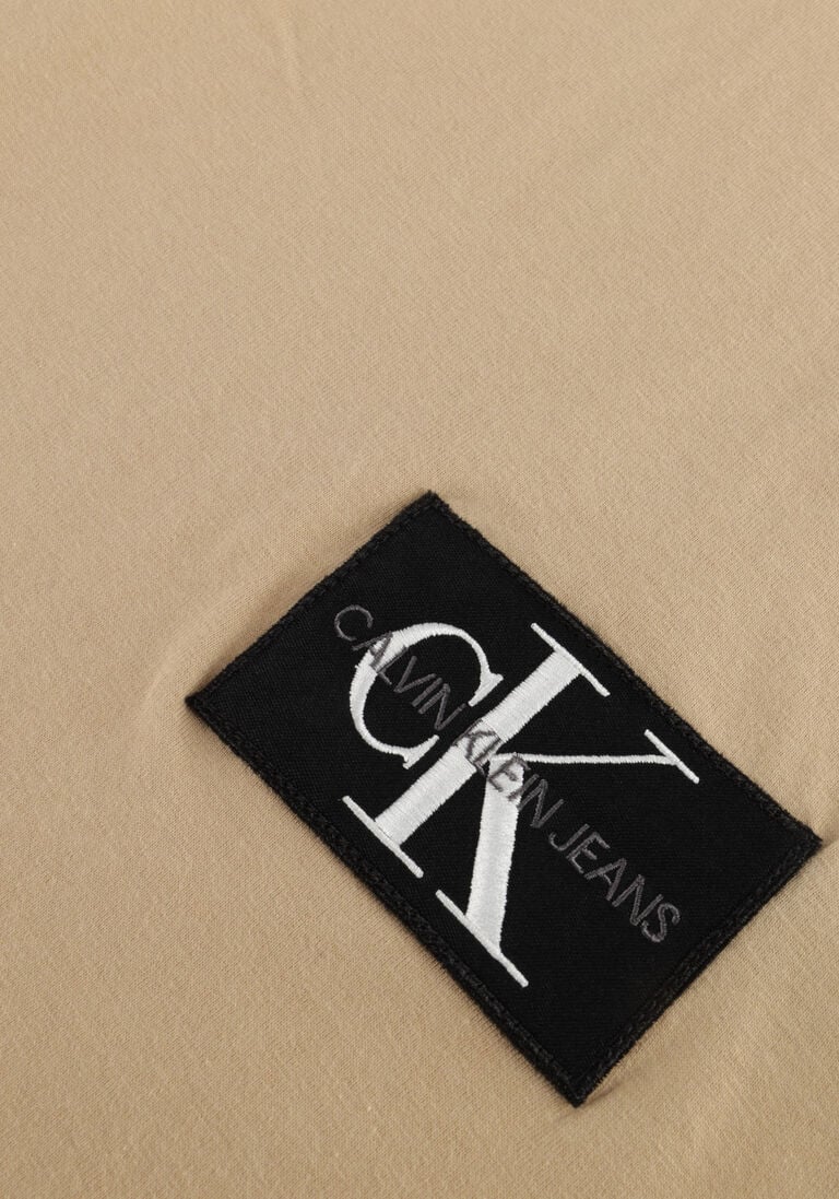 CALVIN KLEIN groene calvin klein t-shirt badge turn up sleeve