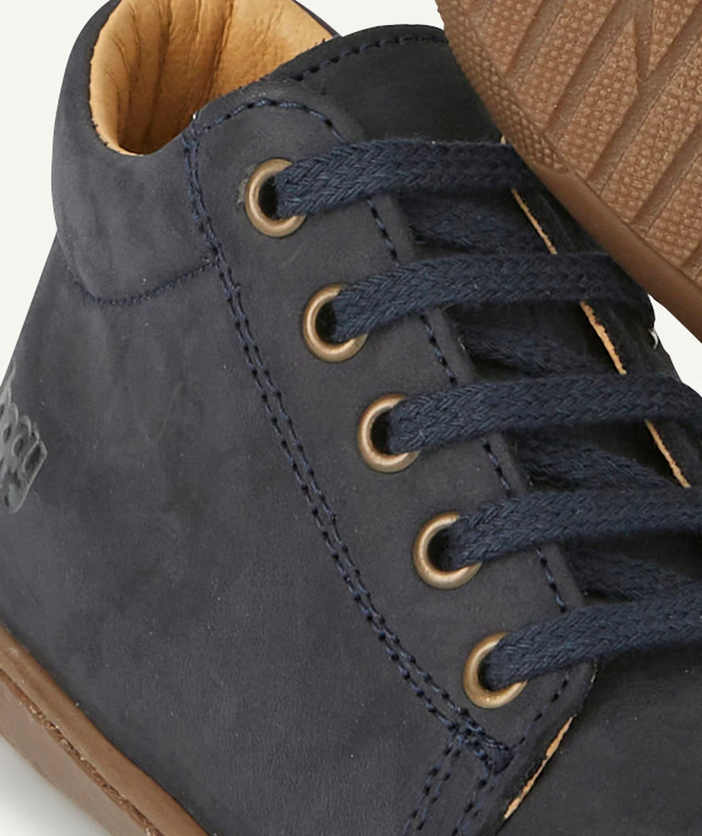 BOPYBOTTINES PREMIER PAS BÉBÉ EN CUIR BLEU MARINE AVEC LACETS