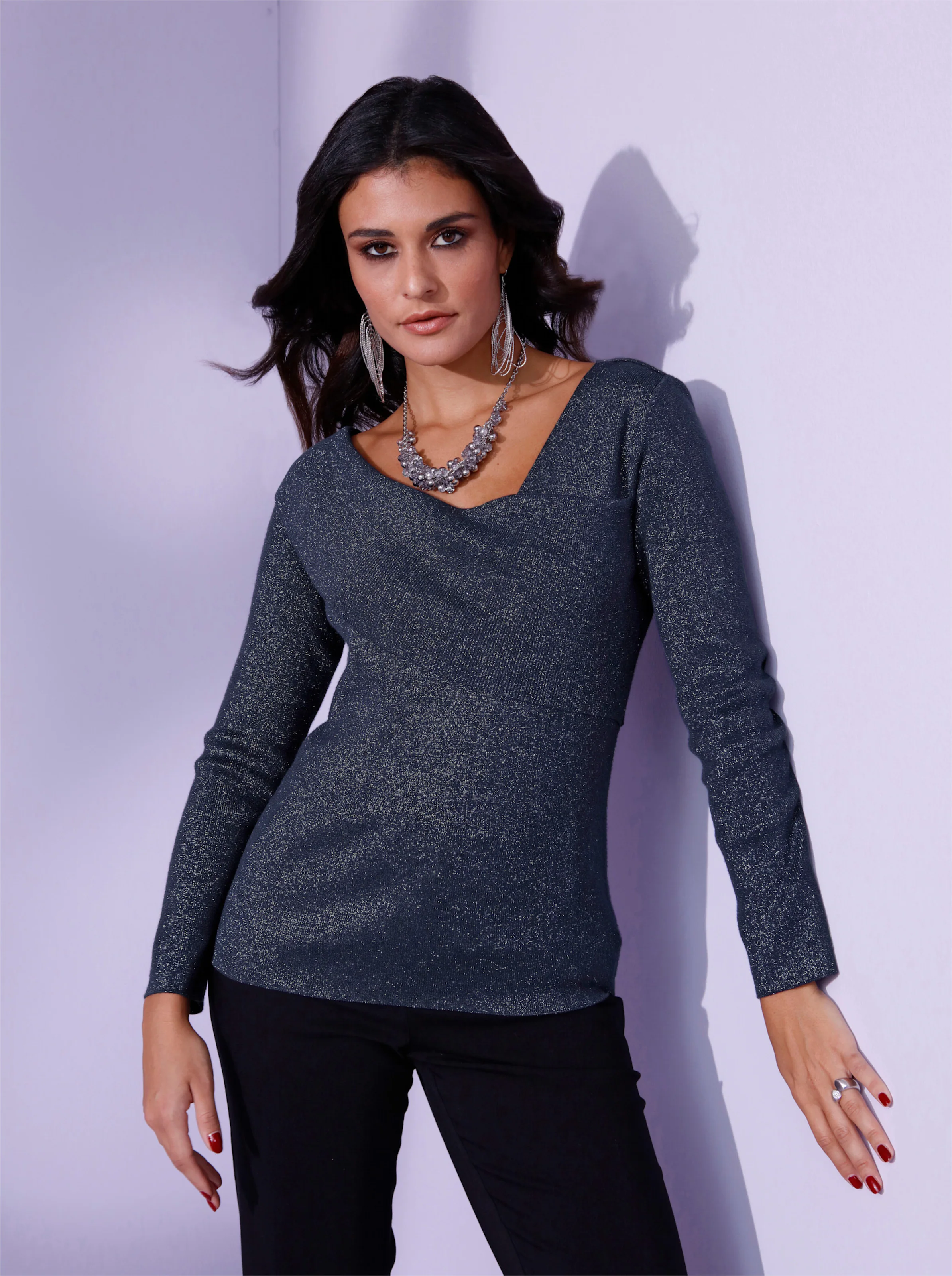 Pullover in marine