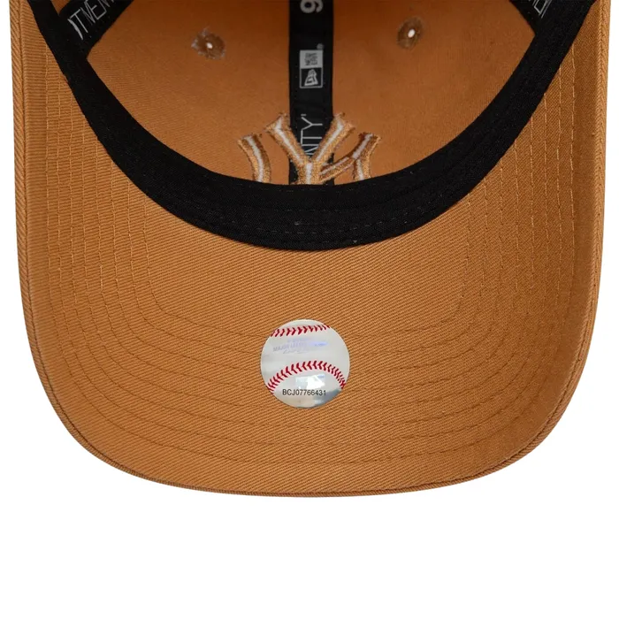 New Era League Essential 9Twenty NY Yankees Cap Senior