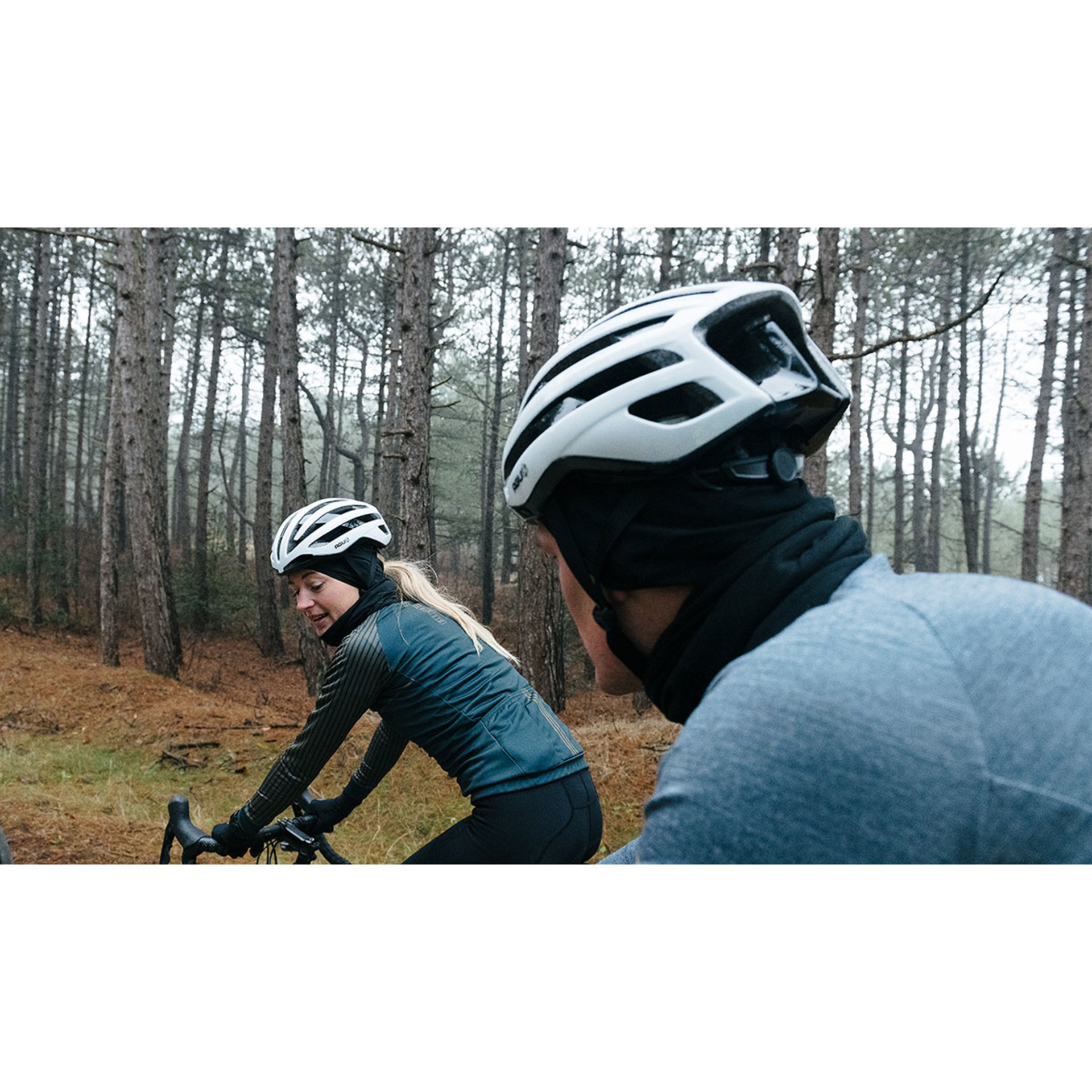 AGU Subsonic MIPS Race Fietshelm Wit