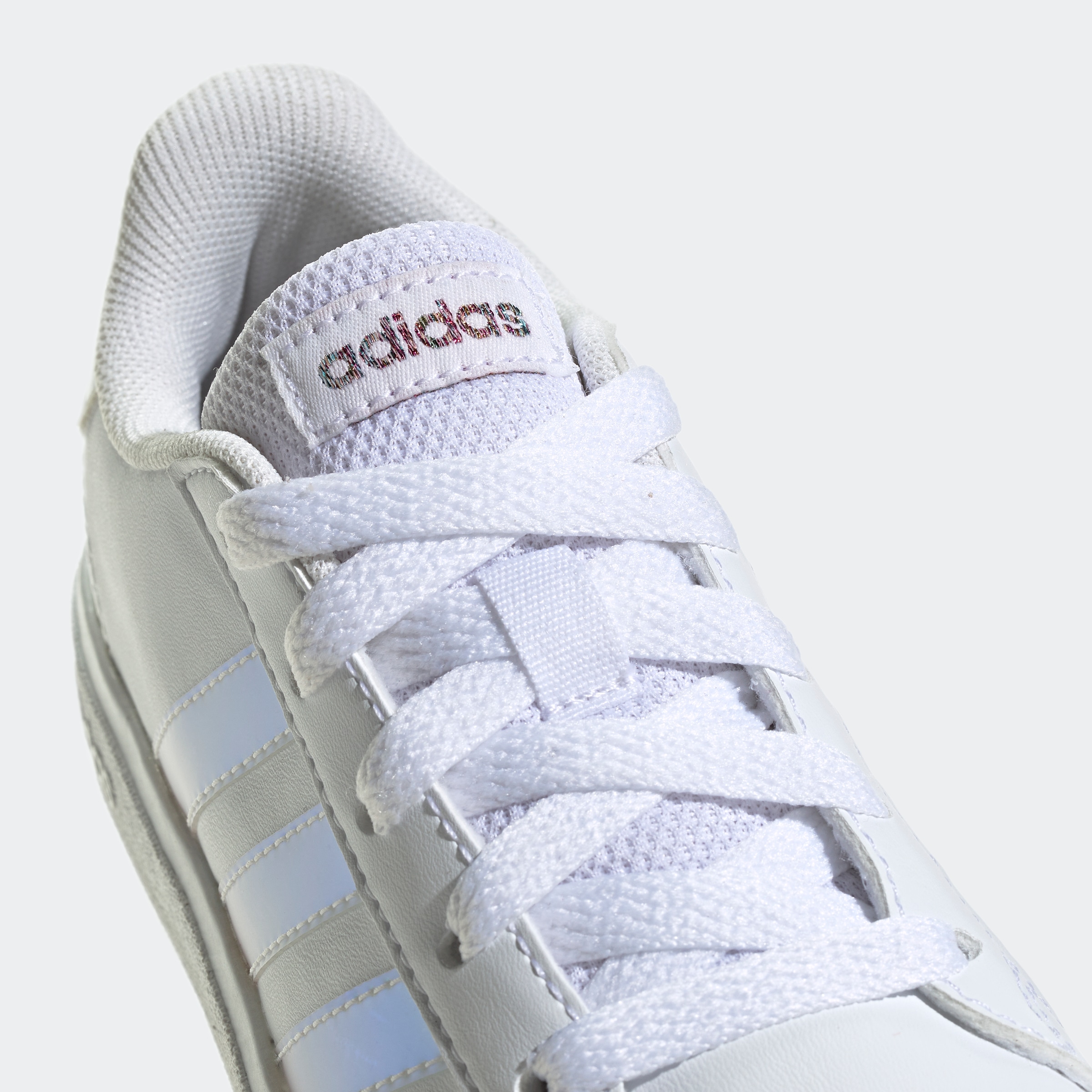 adidas Sportswear Sneaker »GRAND COURT LIFESTYLE LACE«  Design auf den Spuren des adidas Superstar