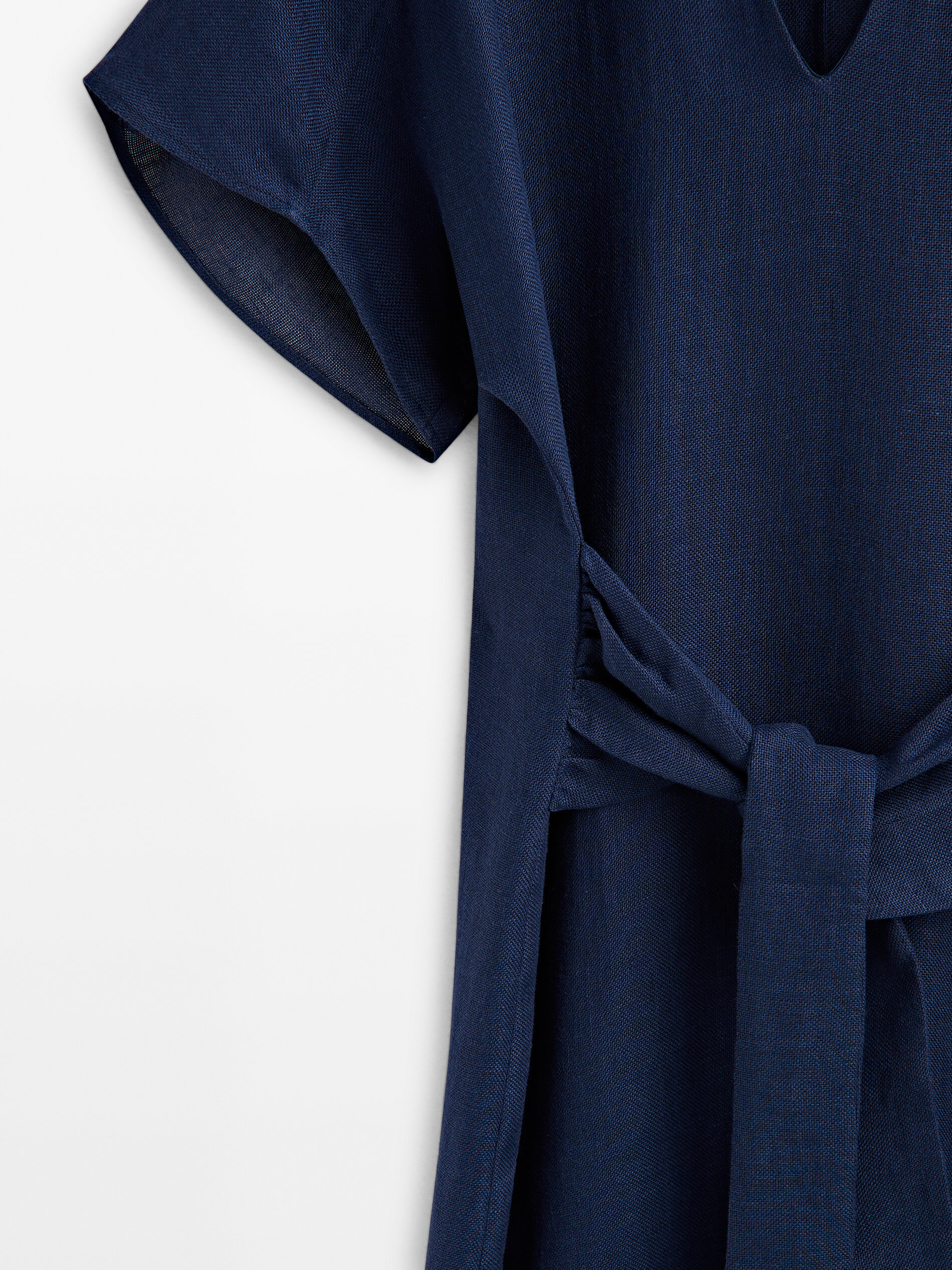 Vestido midi de linho com amarração - AZUL