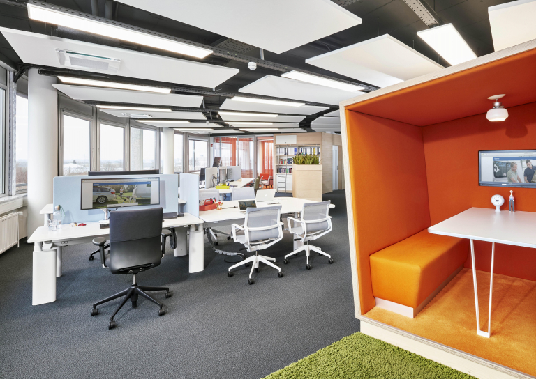 Vitra Physix bureaustoel soft grey onderstel trioknit brick