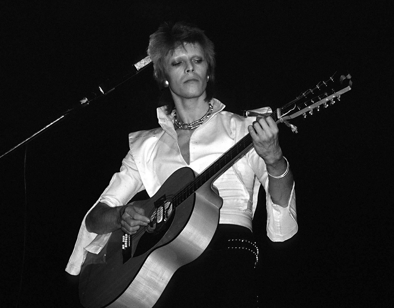 Bowie in Concert by Classic Collection I - Darlings - Small Limited Edition. 30x40.