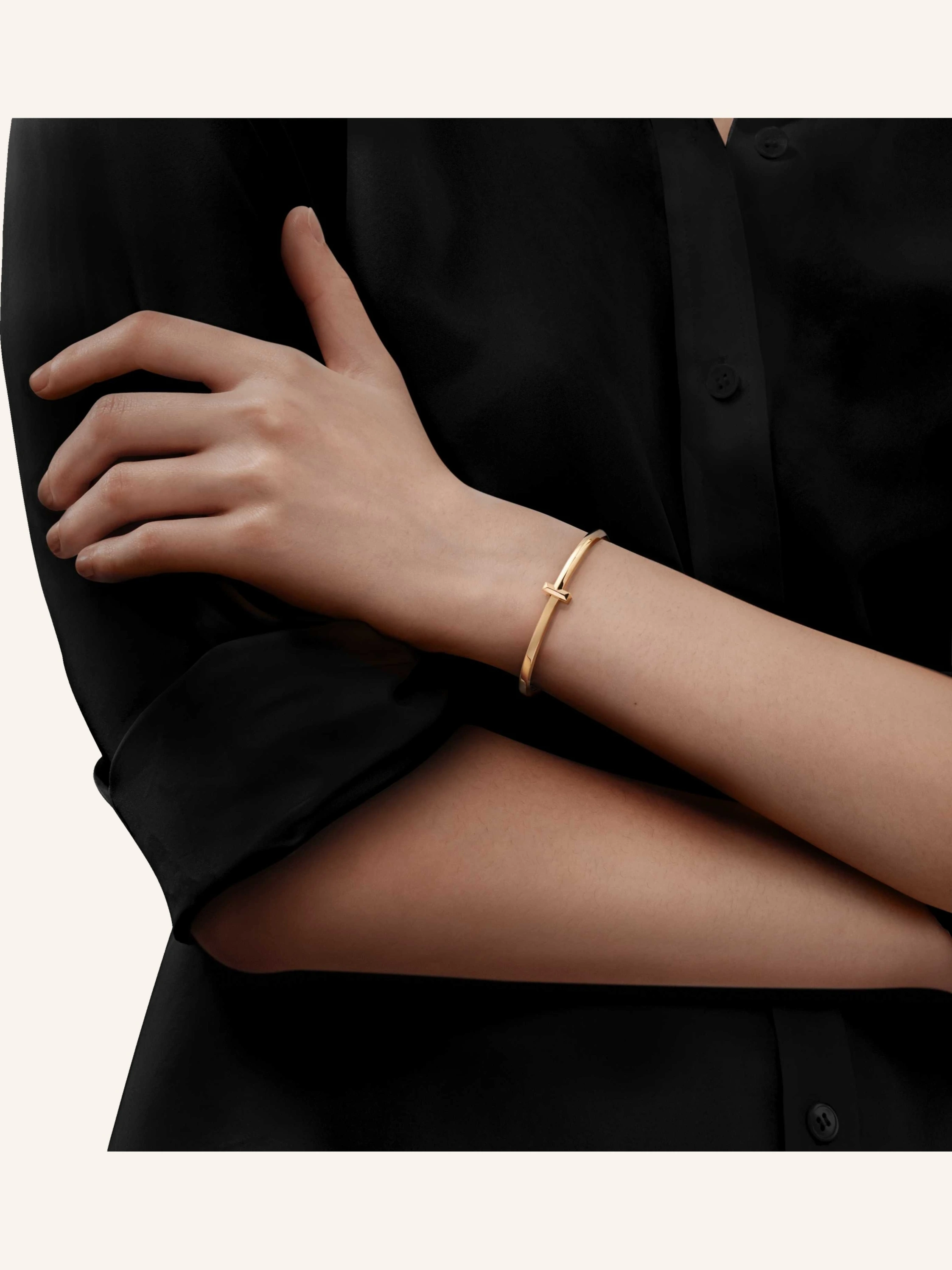 TIFFANY & Co. Tiffany T T One ARMREIF aus 18 Karat Gold