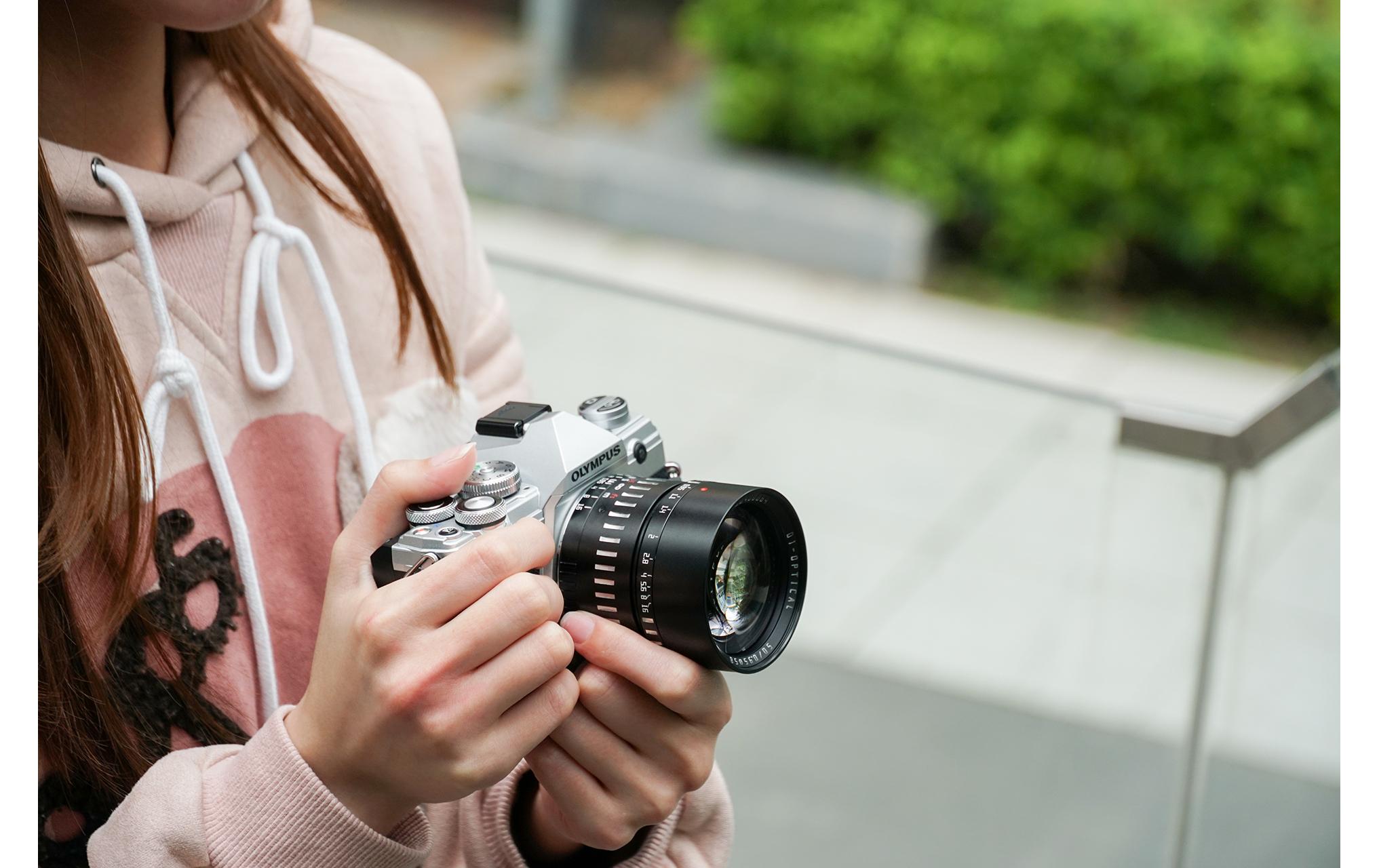Festbrennweite APS-C 50mm F0.95 – Sony E-Mount<br>Festbrennweite mit traumhaftem Bokeh