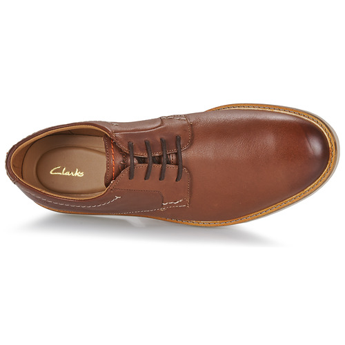 Clarks - ATTICUS LTLACE - Marron