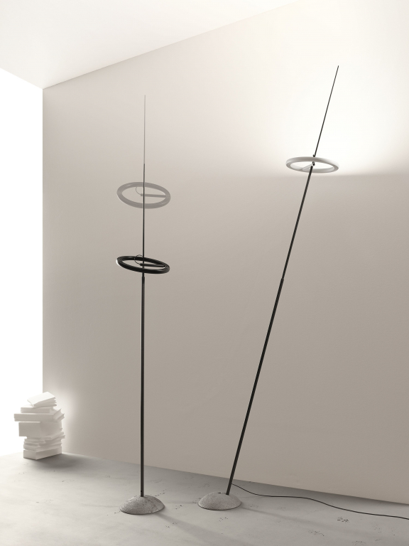 Ingo Maurer Ringelpiez vloerlamp LED zwart