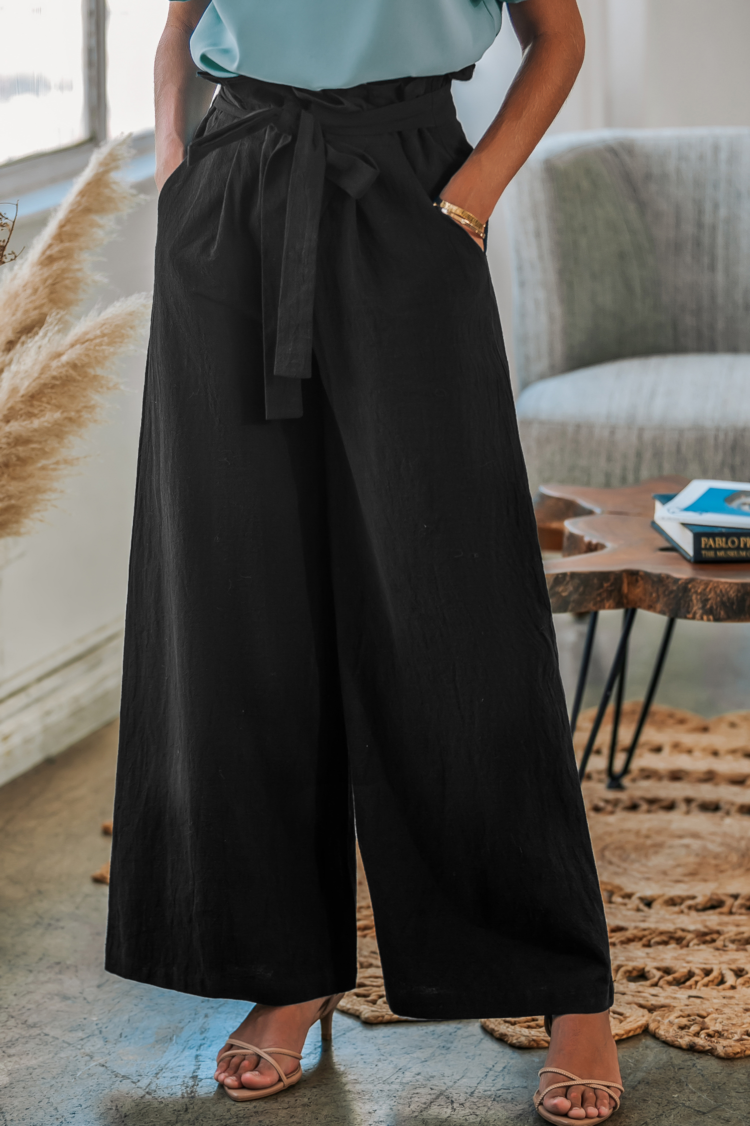 Pantalon en pur coton à poches et jambes larges noir