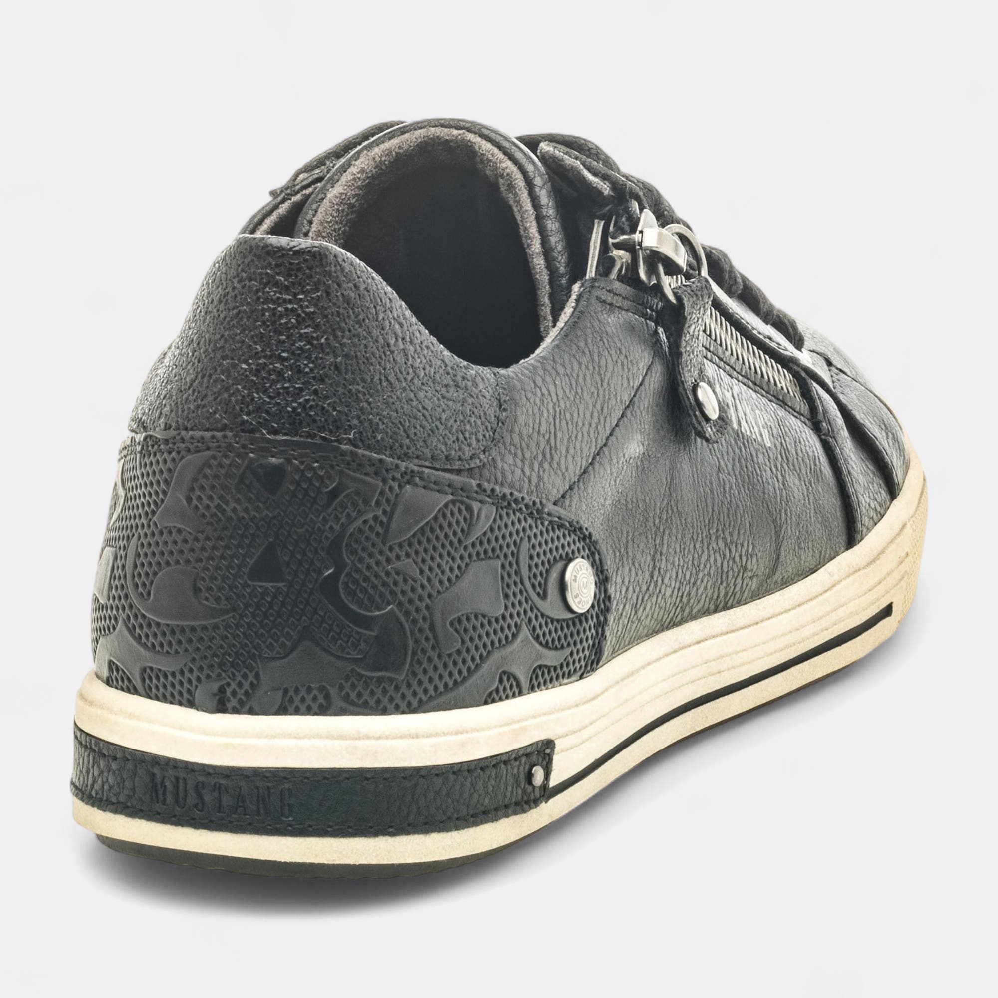 Baskets basses Femme noir