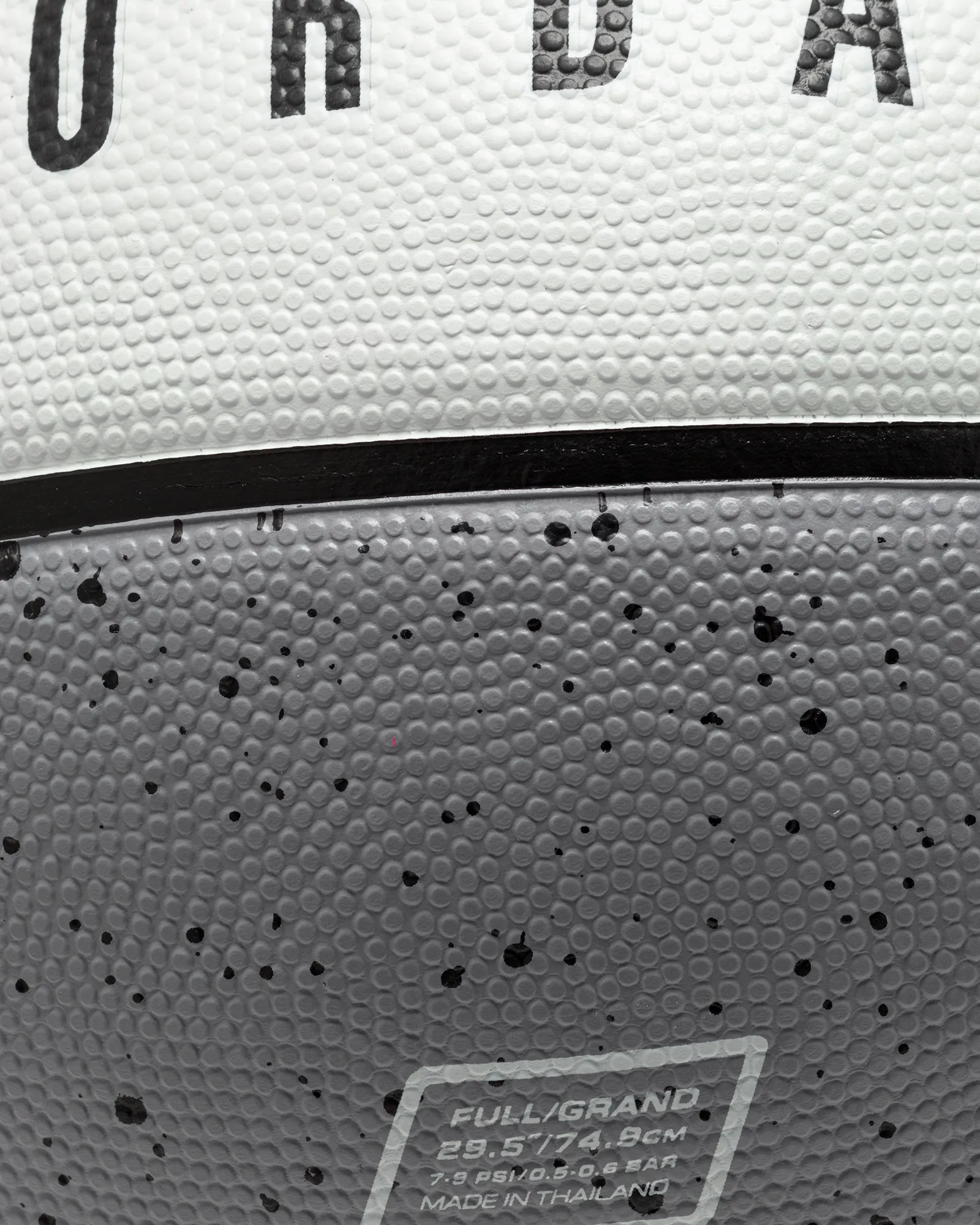 Jordan JORDAN PLAYGROUND 2.0 8P DEFLATED SIZE 7
