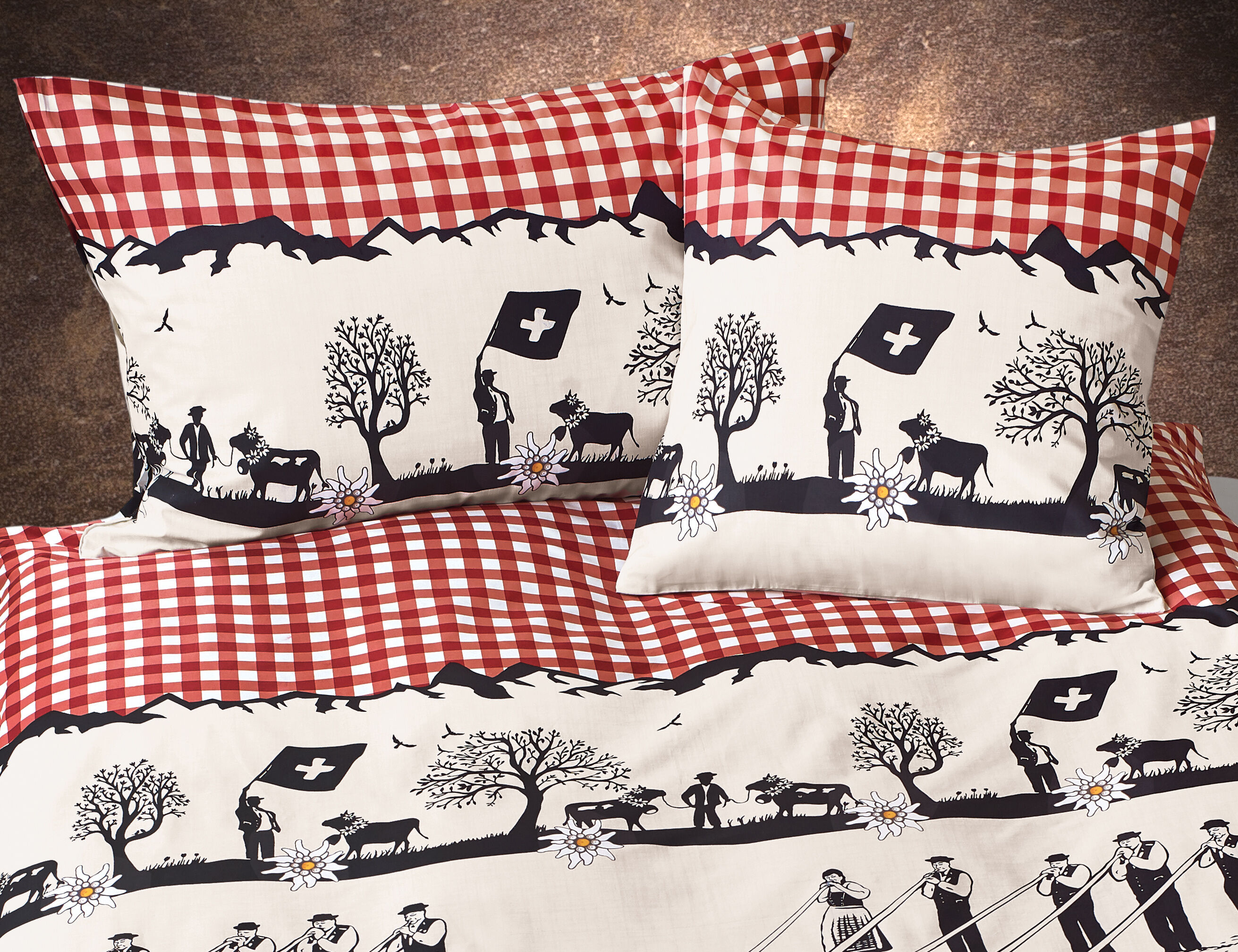 Bettwäsche Schwingfest rot-schwarz-beige