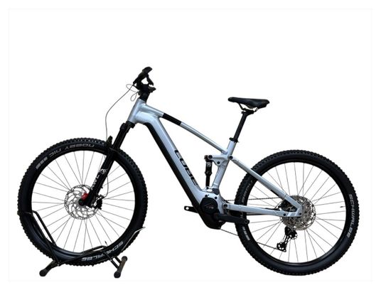 Produit reconditionné . Cube Stereo Hybrid 120 Race 625 SHIMANO XT 2024 . VTT électrique . Cube . très bon état