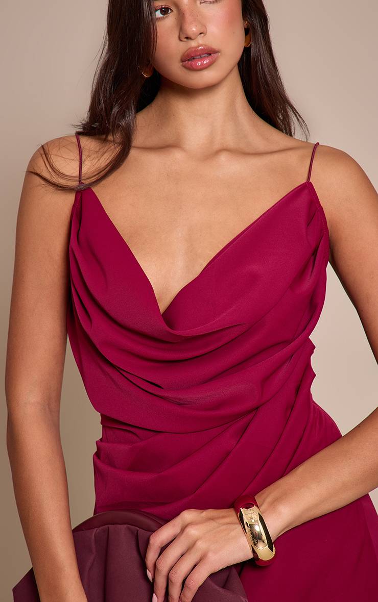 Prune Robe Midaxi En Mousseline À Imprimé Abstrait Avec Drapé Et Découpes