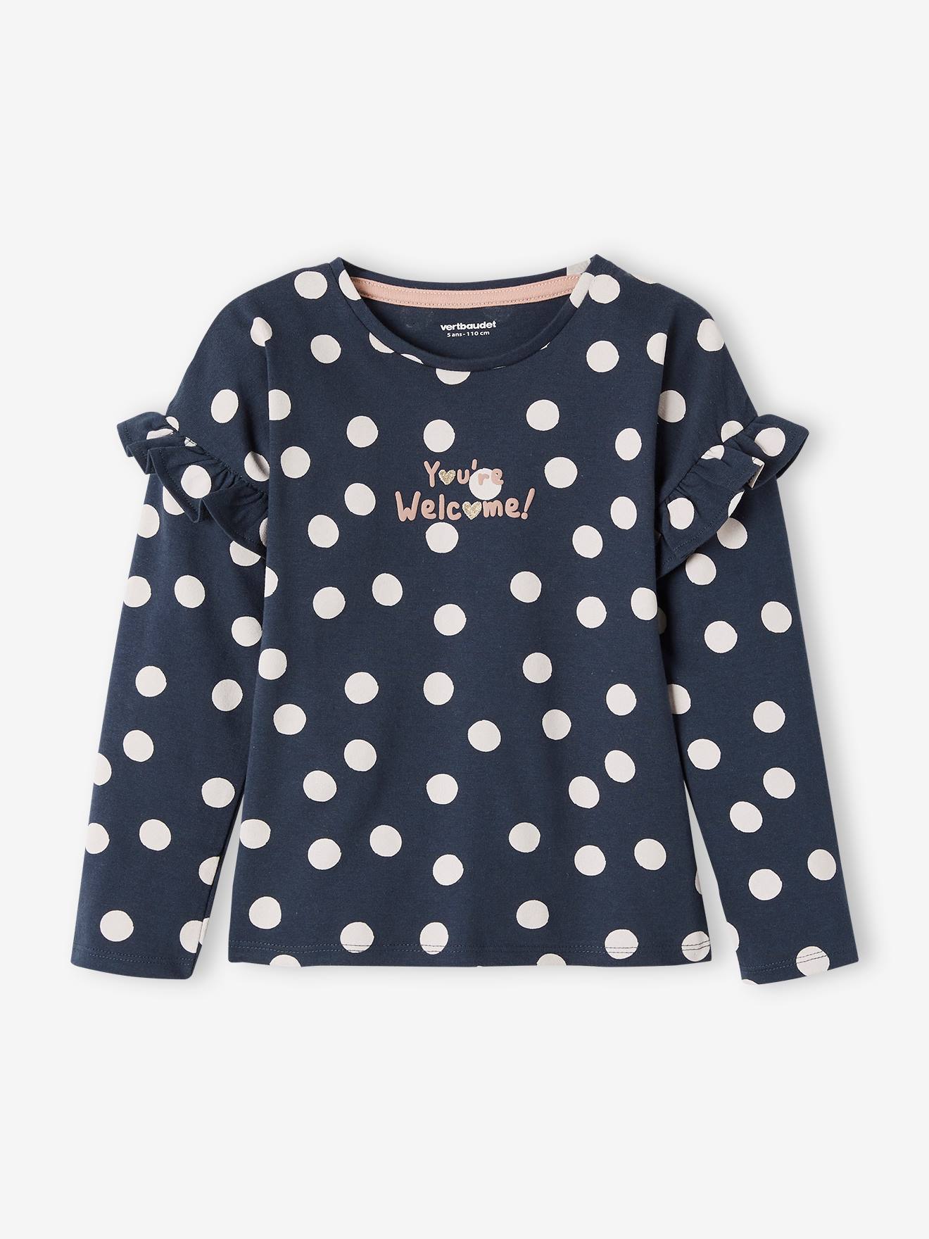 Camiseta infantil listrada branca clara com mensagem e mangas com babados.