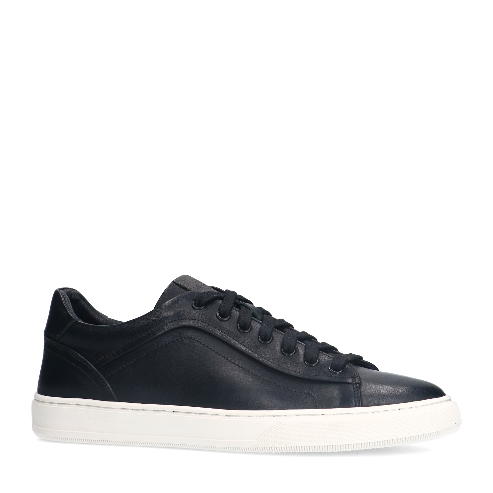 Zwarte leren sneakers