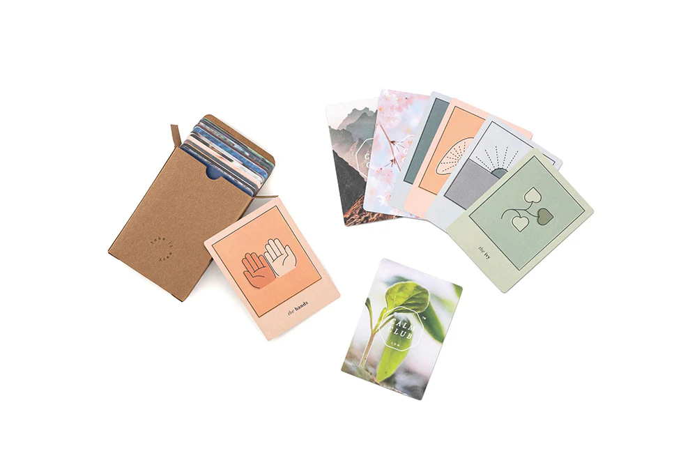 Calm Club  The Oracle Tarot kort
