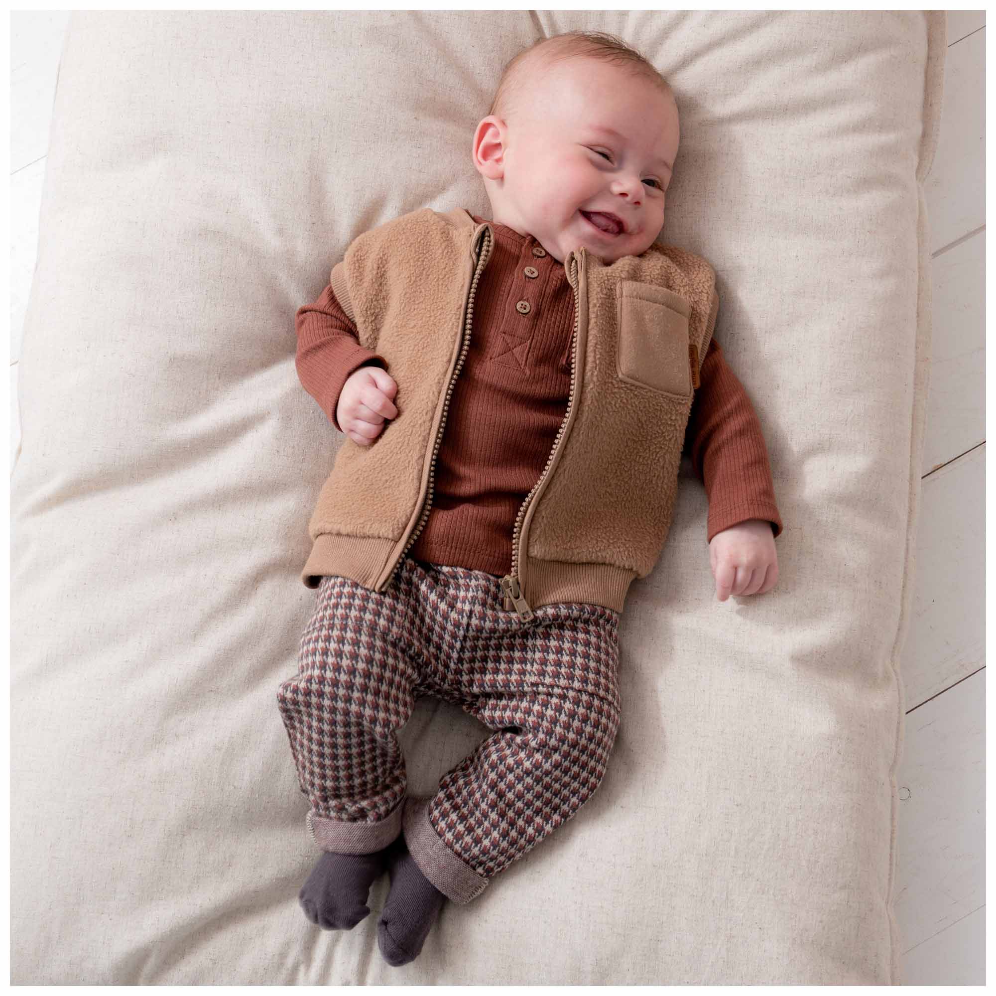 Prénatal baby shirt lange mouwen effen bruin