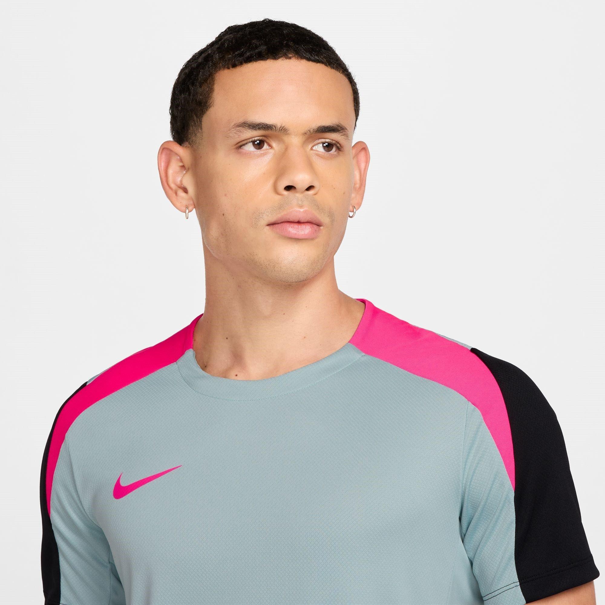 Nike Strike Mens Dri FIT Short Sleeve Global Football Top