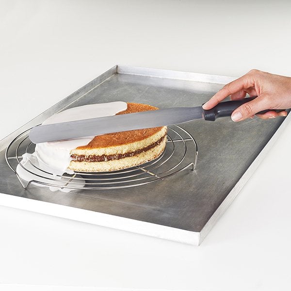 Lot rectangle à gâteau extensible et spatule à gâteaux Mathon