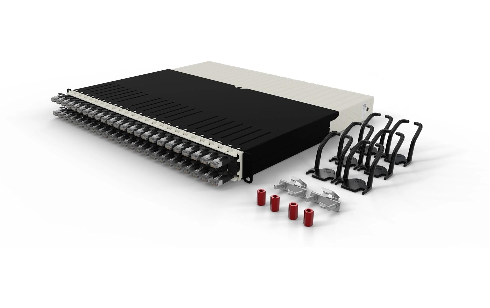 patchbox.one / 8RU / Cat 6A, STP, 0.8 m, Schwarz<br>All-in-One Lösung für Ordnung im Netzwerkschrank