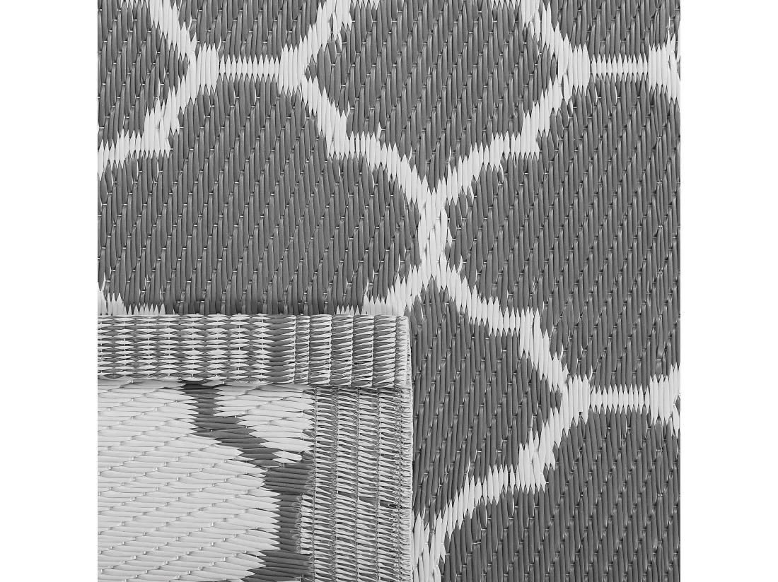 Tapis extérieur gris au motif marocain 120 x 180 cm SURAT