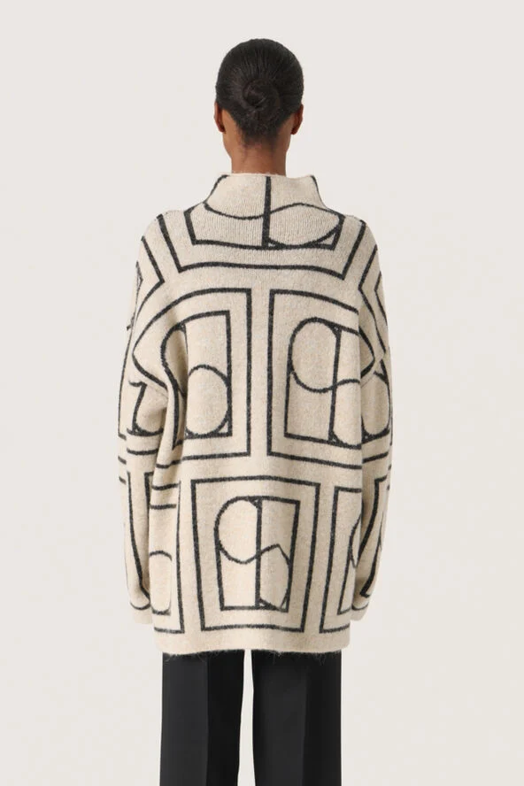 Soaked in Luxury SLHedaya Pullover Whisper white w black monogram