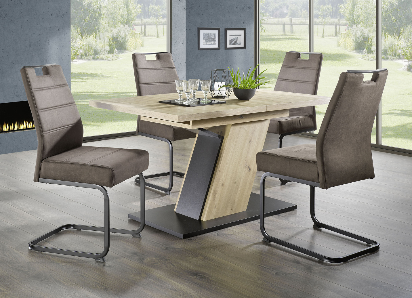 Essgruppe, 5-teilig, in modernem Design