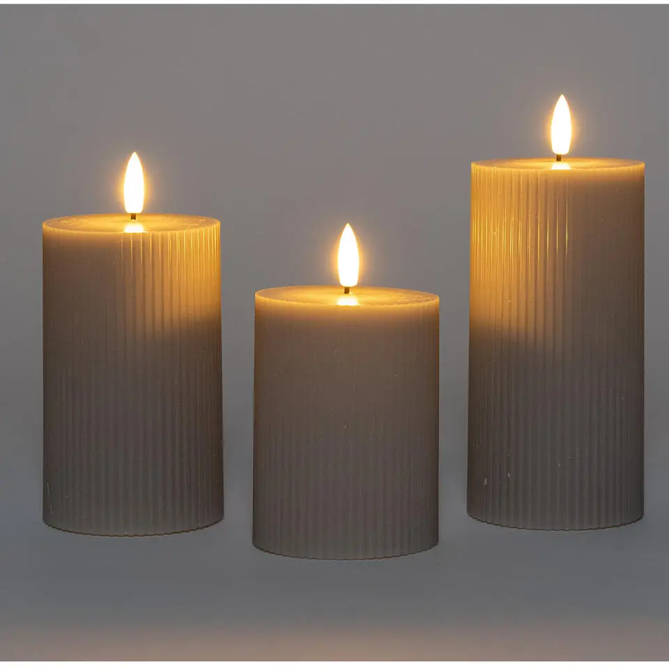 Anna Collection LED stompkaarsen - 3x - taupe/grijs - ribbel - H7,5 cm