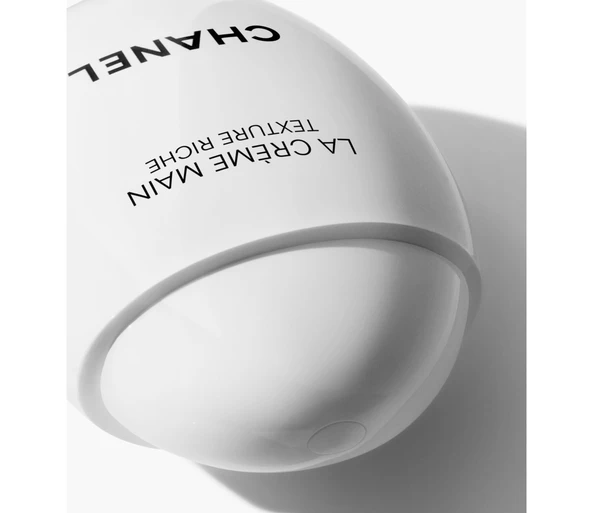 CHANEL LA CRÈME MAIN TEXTURE RICHE Nourrit-protège-illumine