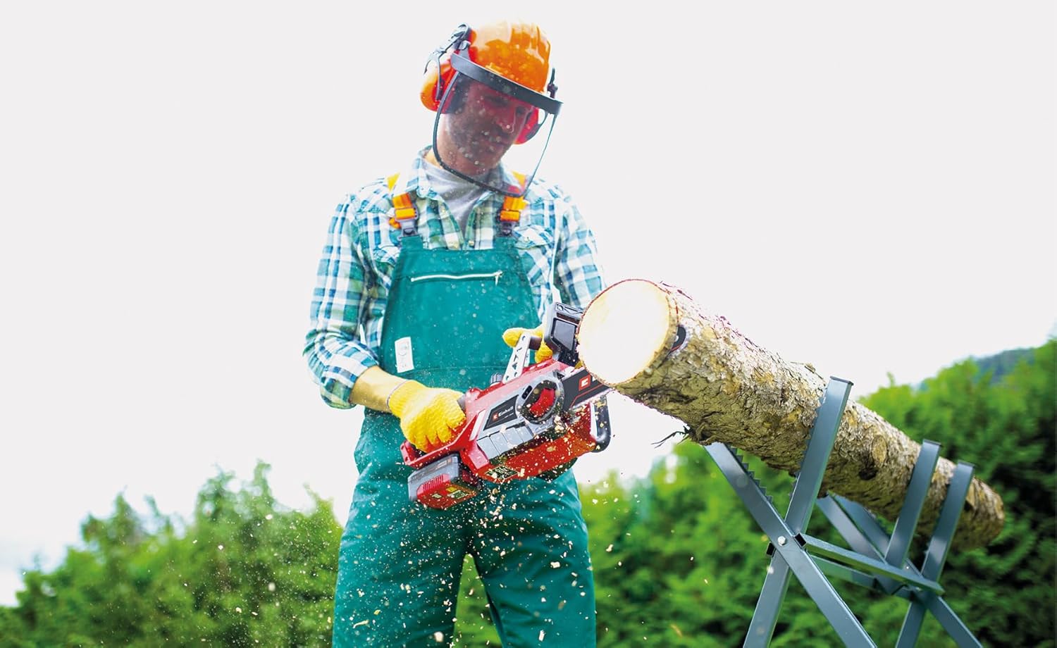 Einhell Akku-Kettensäge GE-LC 18 Li-Solo Power X-Change (Li-Ion, 18V, 25 cm Schwertlänge, Rückschlagschutz, Kettenfangbolzen, inkl. 4 Ah Akku und Ladegerät)