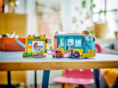 LEGO Heartlake City Bus (41759)