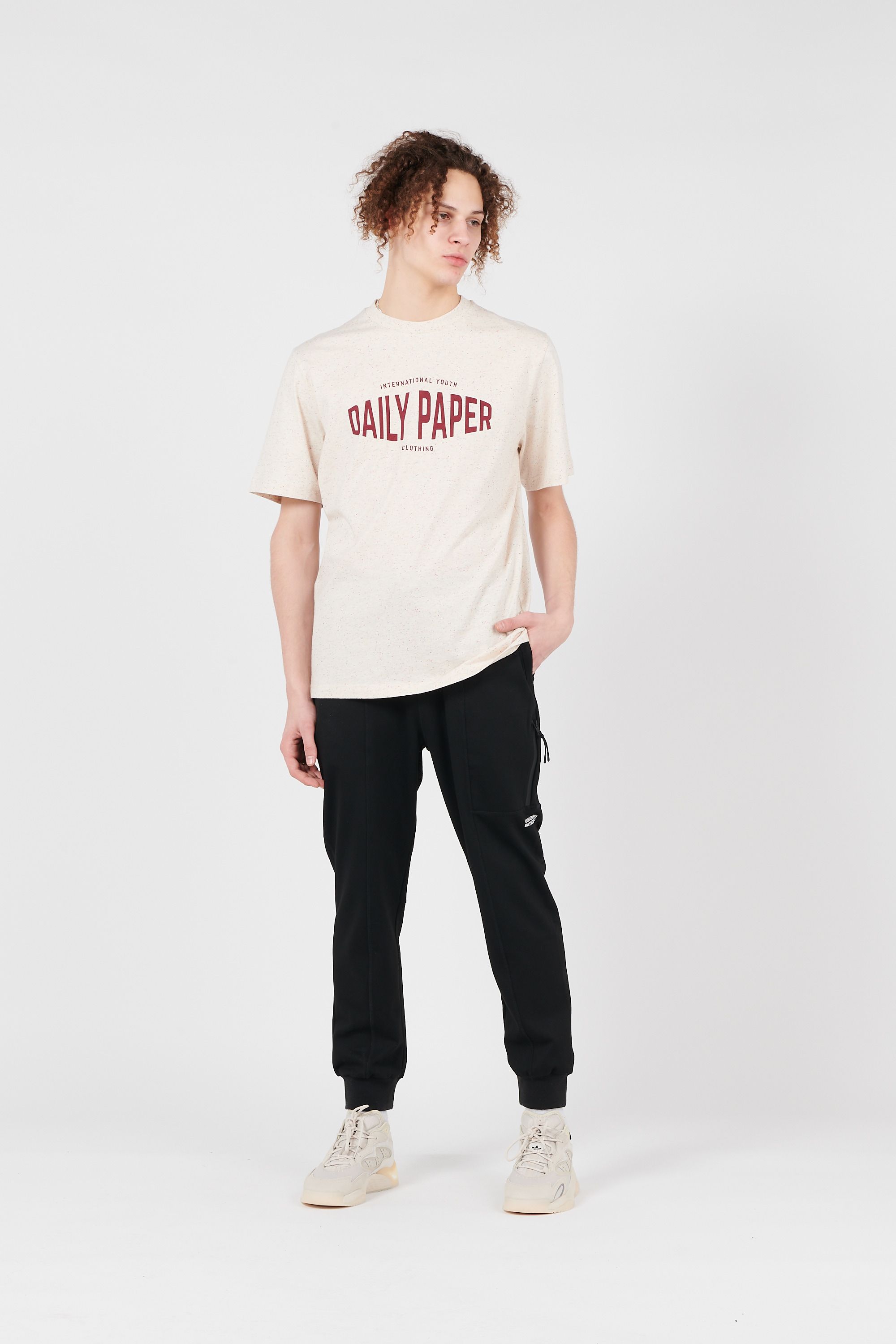 Daily Paper T-shirt YOUTH Beige