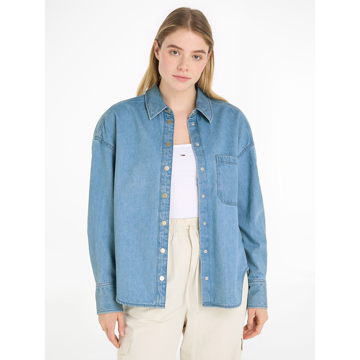 TOMMY JEANS<br>Camisa jeans, bolso no peito