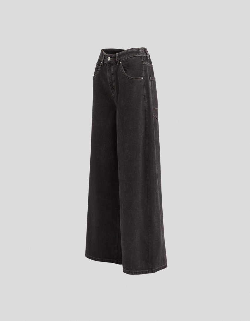 Calças de sarja Generation Bershka de perna larga e corte relaxado
