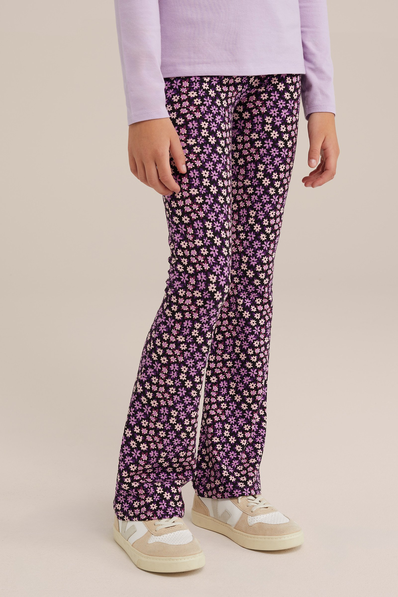 Meisjes flared legging met dessin WE Fashion Paars