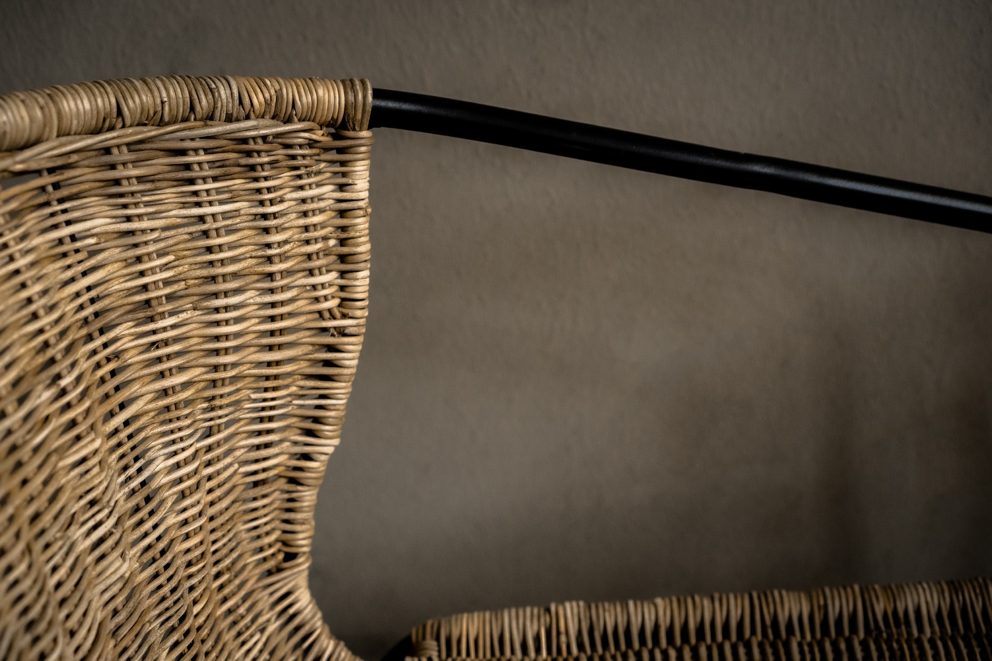 Rattan-Stuhl 'Bender', natur, schwarz, B 48 cm, L 56 cm, H 70 cm von fischer's lagerhaus