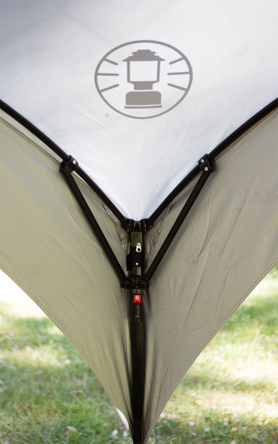 Coleman FastPitch Shelter XL Pavillon 4,50 x 4,50 x 2,82 m