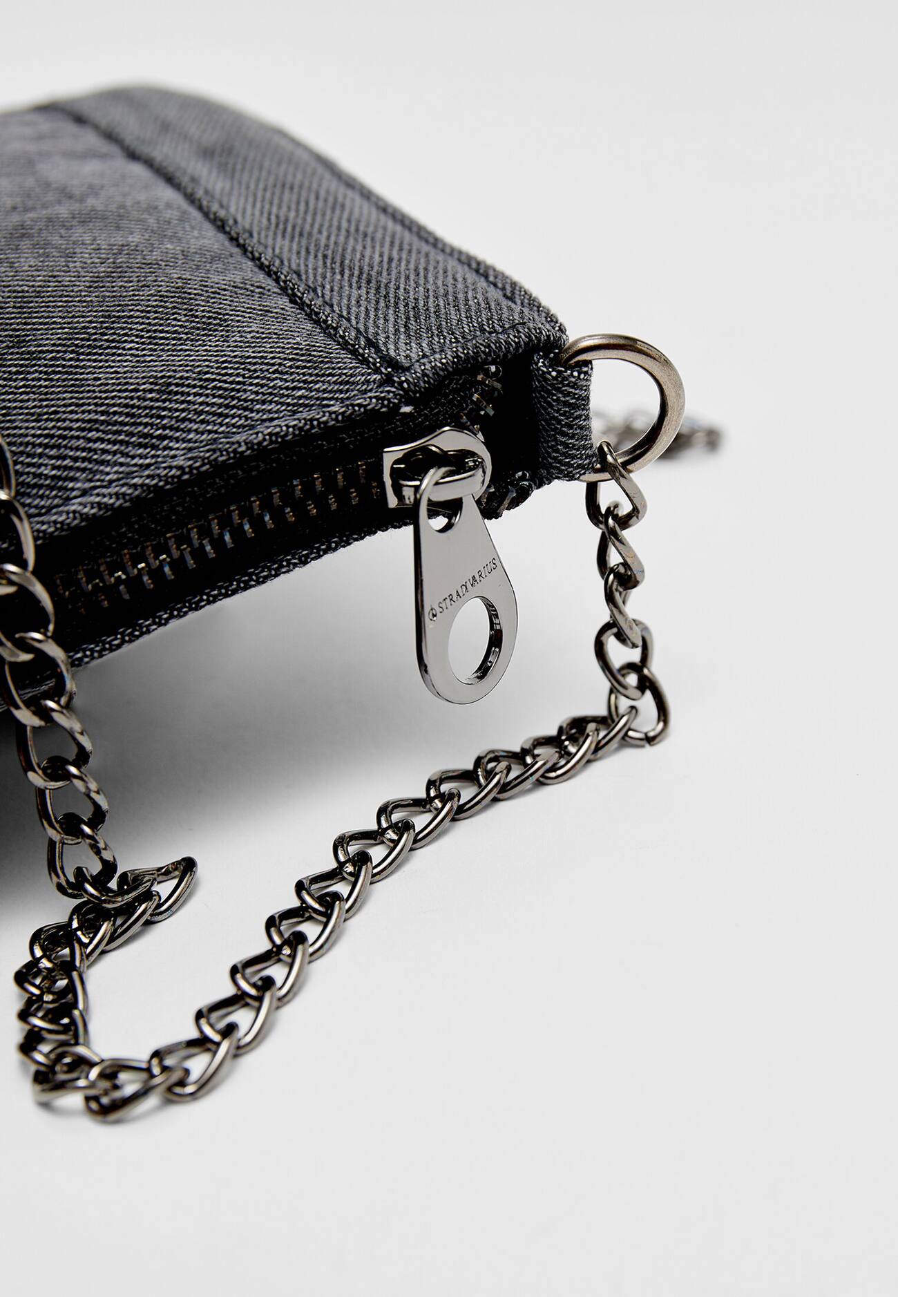 Bolsa mini de jeans desbotado