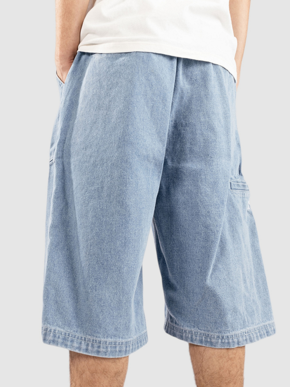 Poetic Collective Painter Shorts light denim