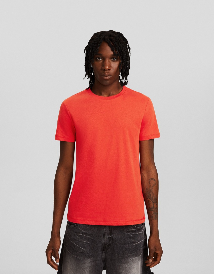 Camiseta de manga curta com modelagem regular