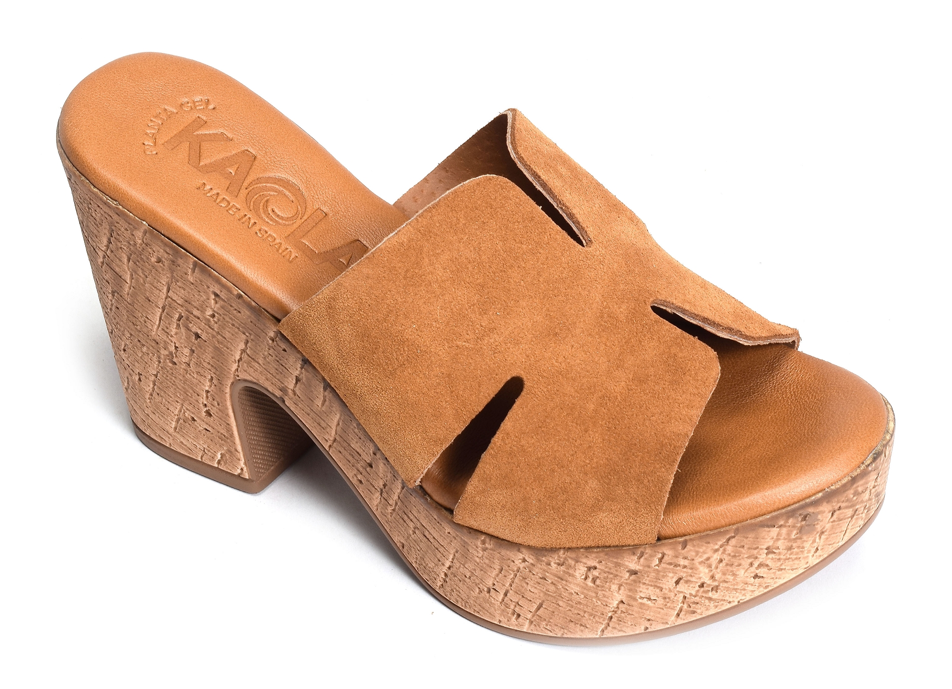899 camel