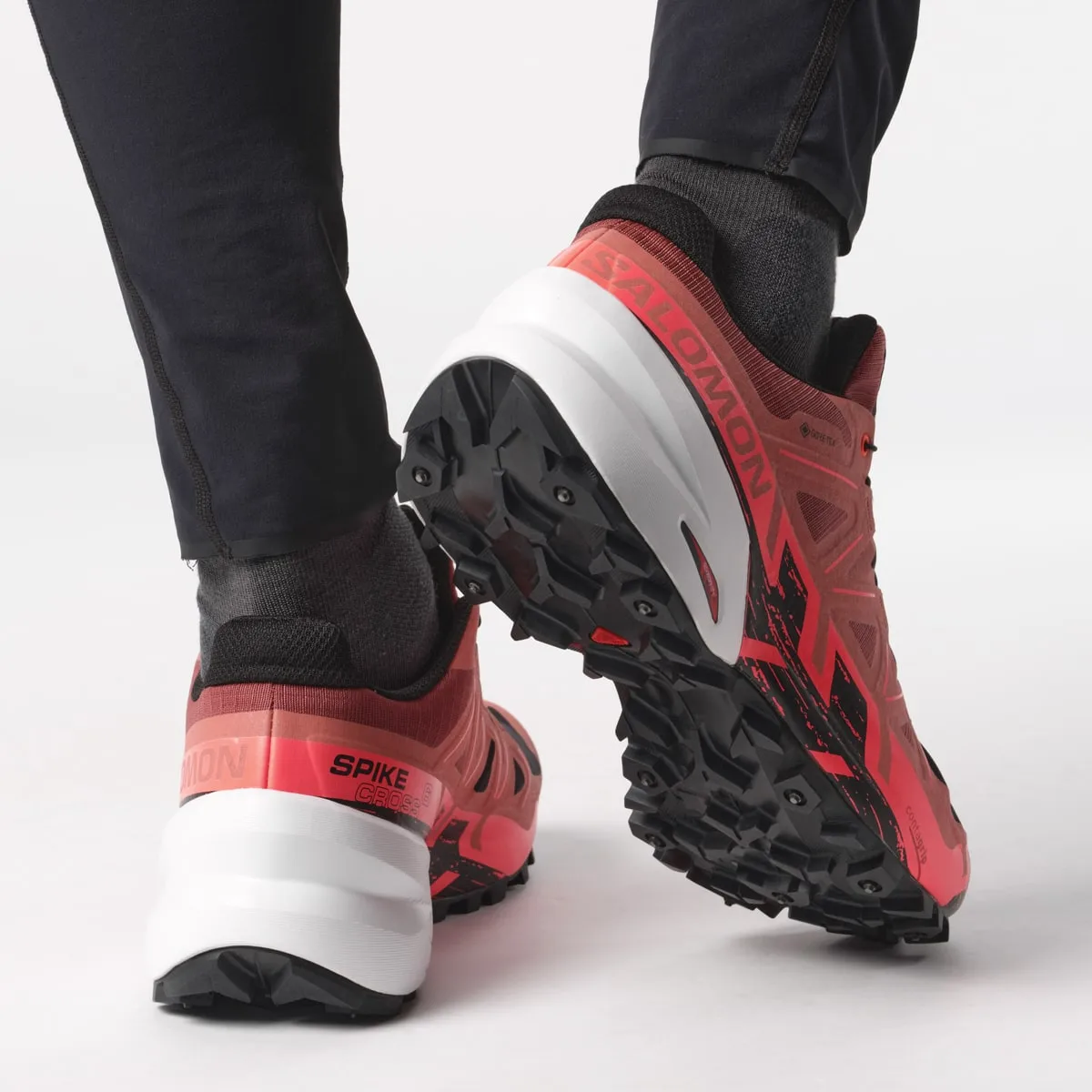 Salomon Unisex Spikecross 6 GORE-TEX Cow Hide/Black/Fiery Coral